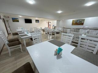 The Avenue Hotel - 5