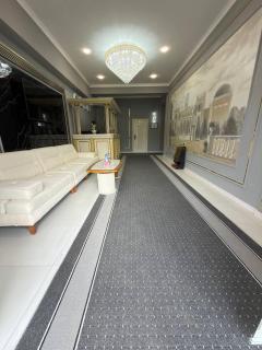 The Avenue Hotel - 4