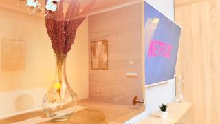 Stylish Central Accommodation - Designed for Your Perfect Stay - 3