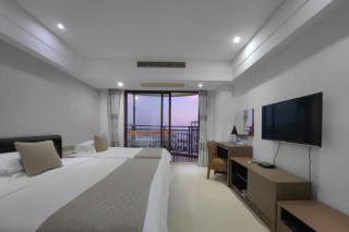 Sanya Sun and Sea Gueshouse - 6