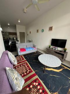 Barrington Square Aleysha Homestay Night Market - 6