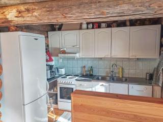 Holiday Home Alakitkajärvi- takkusalmi by Interhome - Virta - 2