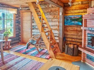 Holiday Home Alakitkajärvi- takkusalmi by Interhome - Virta - 1