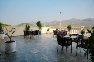 Shambhala 4BHK Aravalli view with Indoor pool & cook - 3