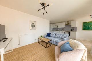 2 Bed 2 Bath Central Shoreditch Modern Flat By Spitalfields Market - 9