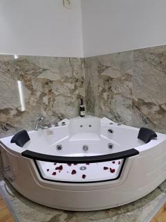 Aqua Apartments 1 - 3