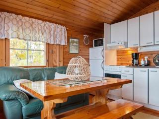 Holiday Home Lahdenpohja- vaikon loma 7 by Interhome - 2