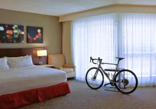 Delta Hotels by Marriott Montreal - 8