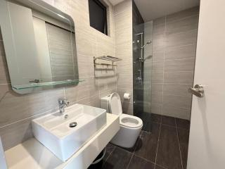 Trion KL By Luxe Home - 9