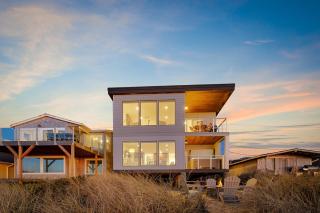 Rockaway Beach - Beach Access, Hot Tub & Fire Pit - 7