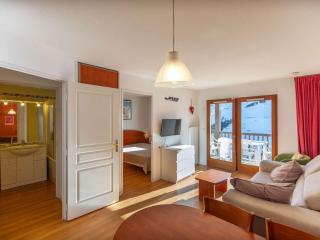 Appartement T2 pour 4 pers. avec terrasse, piscine couverte et salle de fitness, proche des pistes - FR-1-404-199 - 8