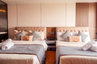 Elegant Condo at ETON Baypark Manila - 0