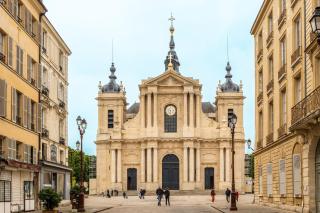 Le Saint Louis, 5 minutes walking from castle - 2