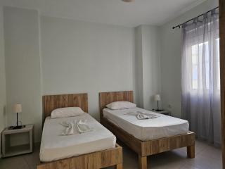 Two Bedroom Apartment With Sea View 091 - 6