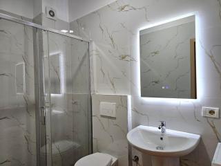 One Bedroom Apartment With Sea View - 1