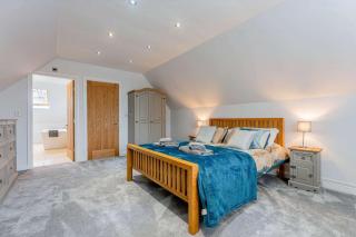 4 Bed in Penygroes 86423 - 2