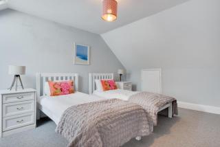 4 Bed in St. Ives oc-uppcr - 2