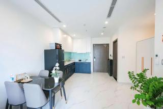 1BR Beverly VIP Luxury View Vinwonder & River - 1