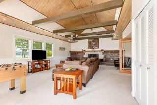 2 Lakefront Cottages with Docks, Bikes, BBQ - 2