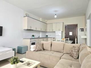 Eri Two Bedroom Holiday Apartment 150 - 7