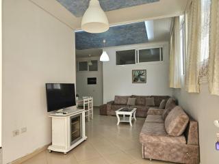 Eri Two Bedroom Holiday Apartment 285 - 7