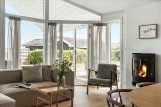 Newly Renovated Summer House In Grønninghoved - 8