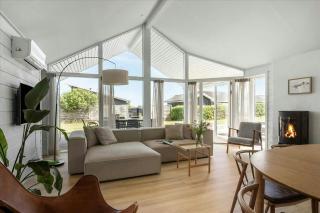 Newly Renovated Summer House In Grønninghoved - 1