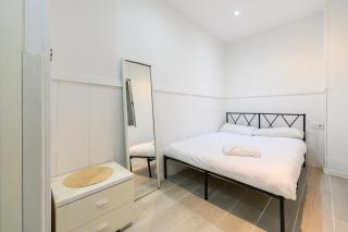 PEL300I Piso de 1 dormitorio en el Centro de Madrid - 1