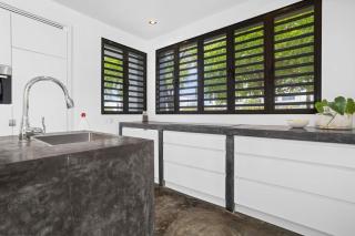 Villa Vierkant with a quiet location a private pool and an extra spacious outdoor area - 2