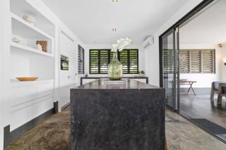 Villa Vierkant with a quiet location a private pool and an extra spacious outdoor area - 1