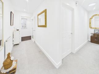 A wonderful and stylish single-story holiday home - 1