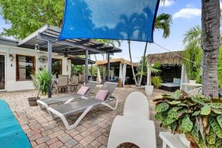 Rainbow Falls 4 Stay for 2 - 8