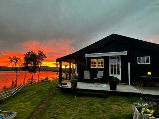 Idyllic Cabin By The Water In Hessdalen - 9