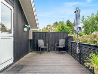 Holiday Home Brynhild - 400m from the sea by Interhome - 2