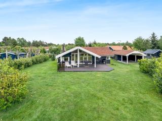 Holiday Home Brynhild - 400m from the sea by Interhome - 5