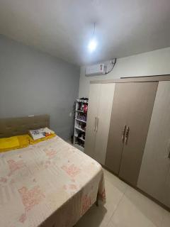 Comfortable House with Air-conditioned and complete Bedroom - 5