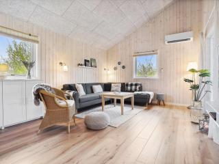 Holiday Home Hasten - 600m from the sea by Interhome - 9