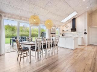 Holiday Home Hasten - 600m from the sea by Interhome - 2