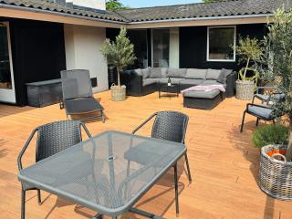 Cozy Family Holiday Home By Nordstrand - 4