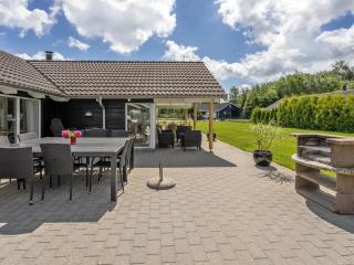 Holiday Home Harek - 800m from the sea by Interhome - 6