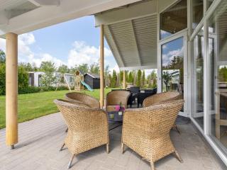 Holiday Home Harek - 800m from the sea by Interhome - 2
