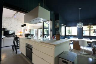 Superb Contemporary Villa Near Montpellier - 9