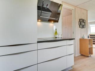 Holiday Home Kris - 200m from the sea by Interhome - 1