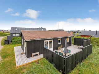 Holiday Home Köbes - 200m from the sea by Interhome - 0