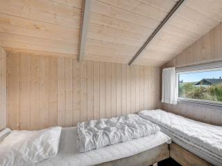 Holiday Home Tuure - from the sea by Interhome - 1