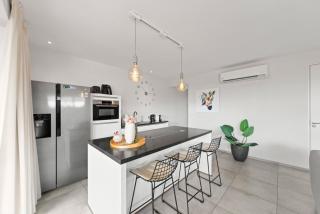 Apartment, LUX Jan Sofat - 1