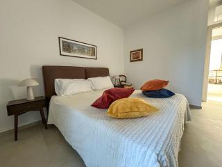 Loggetta Luna Appartamento Nuovo in Centro a Pescara Comfort Moderno e Ambiente Silenzioso - Pescara - 0