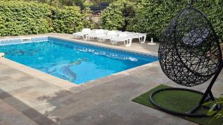 villa familiale piscine privé sans vis à vis - 0