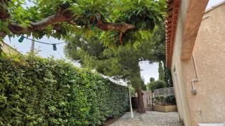 villa familiale piscine privé sans vis à vis - 1