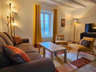 LE PETIT BRY charmante longère au pied du chateau - 9